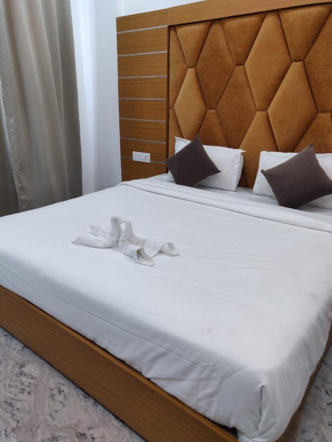 Hotel Virasat By Bookingcare Chhatarpur Exterior foto